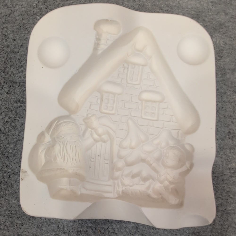 Santa House Mold Cast Plaster Ceramic Bisque Christmas Ornament Craft - Picture 1 of 5